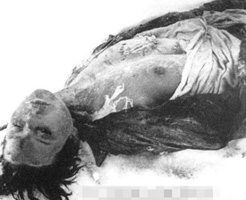 【グロ画像】赤軍パルチザンの「ゾーヤ・コスモデミヤンスカヤ」が処刑される時の写真をご覧下さい