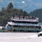 【沈没】定員40人に観光客170人を乗せた遊覧船、沈没して9名が死亡＝コロンビア
