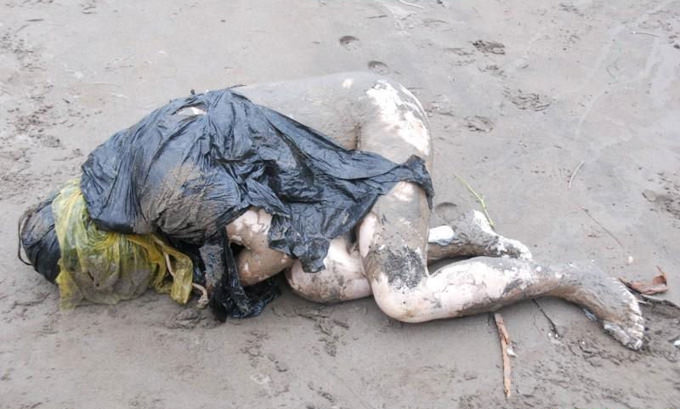 【閲覧注意】レイプされゴミのように海に捨てられた女性被害者の水死体... カルロ・グローチェ