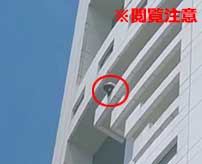 ホテルの22階の部屋から勢いよく飛び降り自殺した弁護士の衝撃映像…