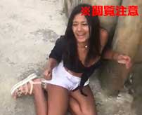 泥棒の美少女を捕まえて容赦なく拷問するブラジルギャング…