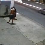 殺意を持った暴力によって人々は殺されていきます。