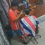 一生髪を切る必要なくなりました。理髪店で襲撃された客が死亡