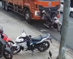 9476936828ff50511da.mp4-9