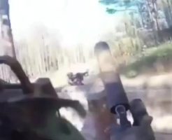 1883836685ed2619f8ea.mp4-9