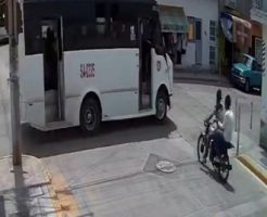 858866842225482caa.mp4-9