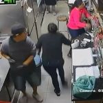 銃が詰まったけど何とかなった！バーの前で発生した銃撃事件、2人死亡