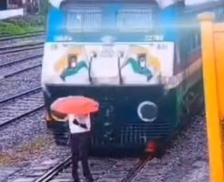 8588668598ce54ccb1.mp4-9