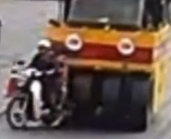 85886686029f178d10.mp4-9