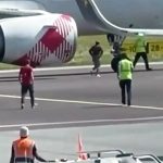 迷惑な死に方、旅客機のジェットエンジンに突っ込んで自殺する男