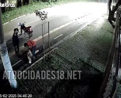 1182174686efde6c2667.mp4-8