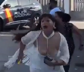 1858868688c62bf8e392.mp4-9