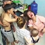 夫が愛人にメールを送っている所を目撃した妻、逆切れする夫