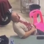 ドリアン屋台のオーナー、狙撃兵に射殺され椅子に座ったまま死亡
