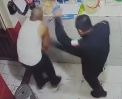217768568c15bc33e00e.mp4-3