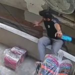 少し休憩しようとしだだけなのに…バルコニーから男が転落