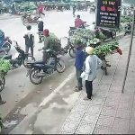 217768568ca69fe3ad57.mp4-3