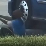 警察官が容疑者を追い詰めるも銃撃戦の末、容疑者と警察官が死亡