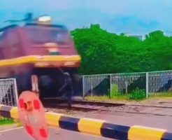 21776856903408f920f0.mp4-9