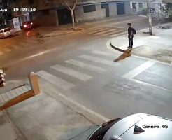 18588686914eedf8ca07.mp4-3