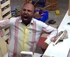 217768569240b7201b89.mp4-9