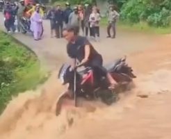 21776856929583555a95.mp4-9