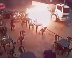 552433690bedecea392.mp4-3