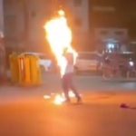 頭からガソリンをかけて自分で火を点けて焼身自殺するヤバすぎる男