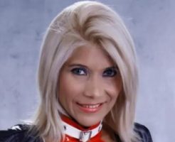 21776856930b5e8182f3.mp4-9