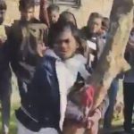 もう不倫できません。不倫がバレたカップル、地元住民の前で罰せられる