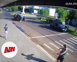 552433692defa3905bf.mp4-3