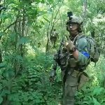 ウクライナの偵察隊、ロシア兵4人を殺害→所持品を略奪 ウクライナの偵察隊、ロシア兵4人を殺害→所持品を略奪