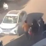 住民ブチギレも関係なし、暴走車が次々人を轢いていく