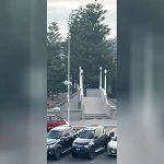 引き金を引くたびに次々犠牲に…ビーチで起きた16人殺害事件 引き金を引くたびに次々犠牲に…ビーチで起きた16人殺害事件