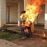 すぐに後悔してそう…自分の体に火を点けて焼身自殺する女