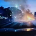 原因不明のバイク火災、バイクが燃えながら走ってきた